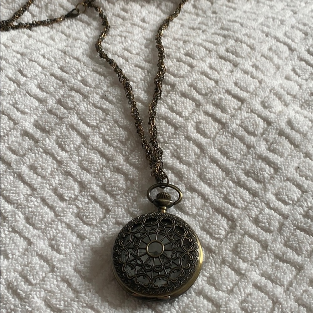 Vintage looking pocket watch